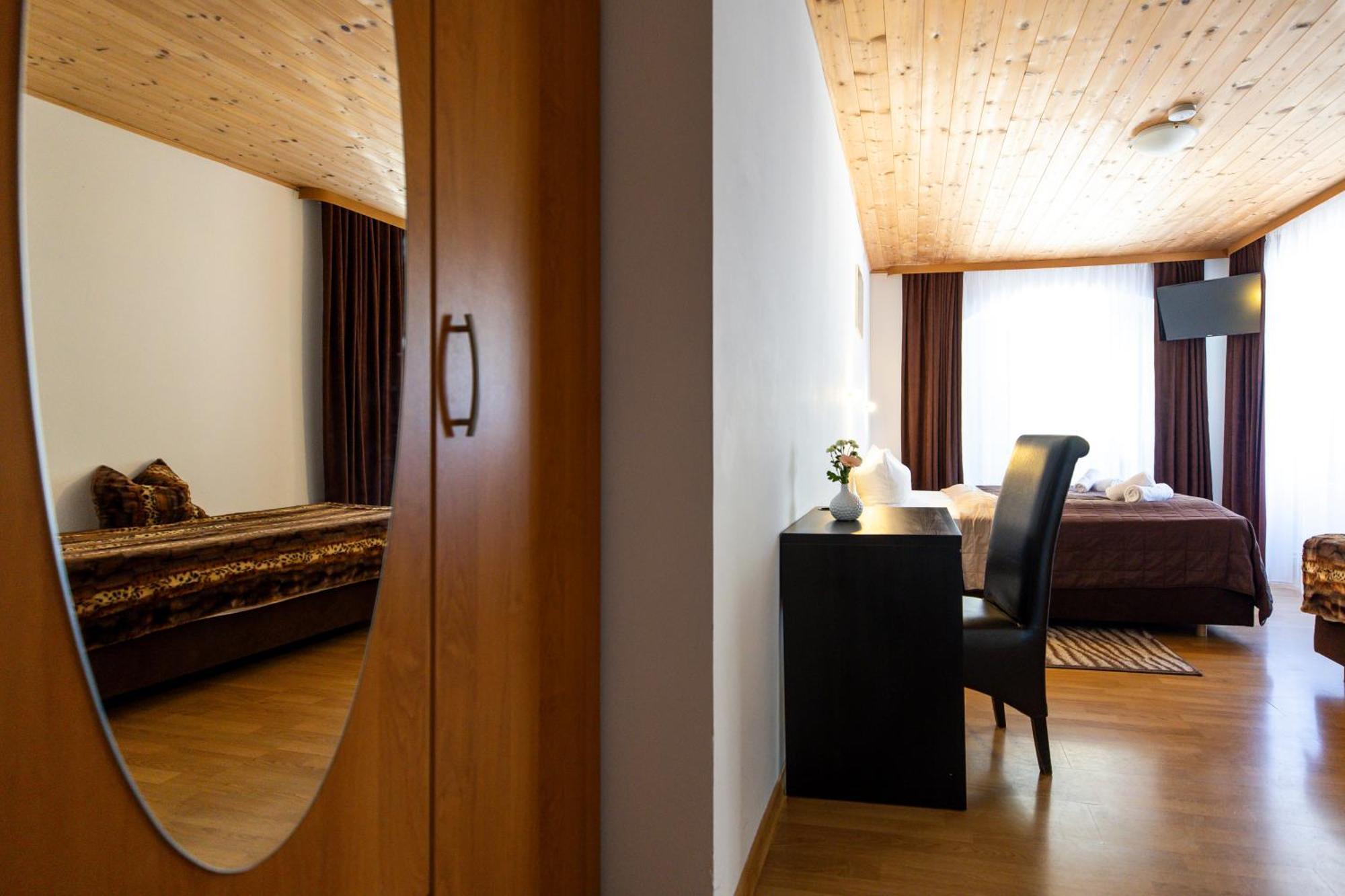 Gasthof Durigon Ramingstein Quarto foto